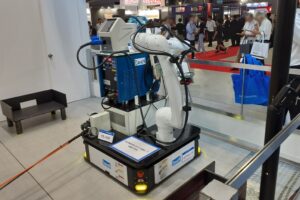 ダイヘン_移動式溶接ロボット